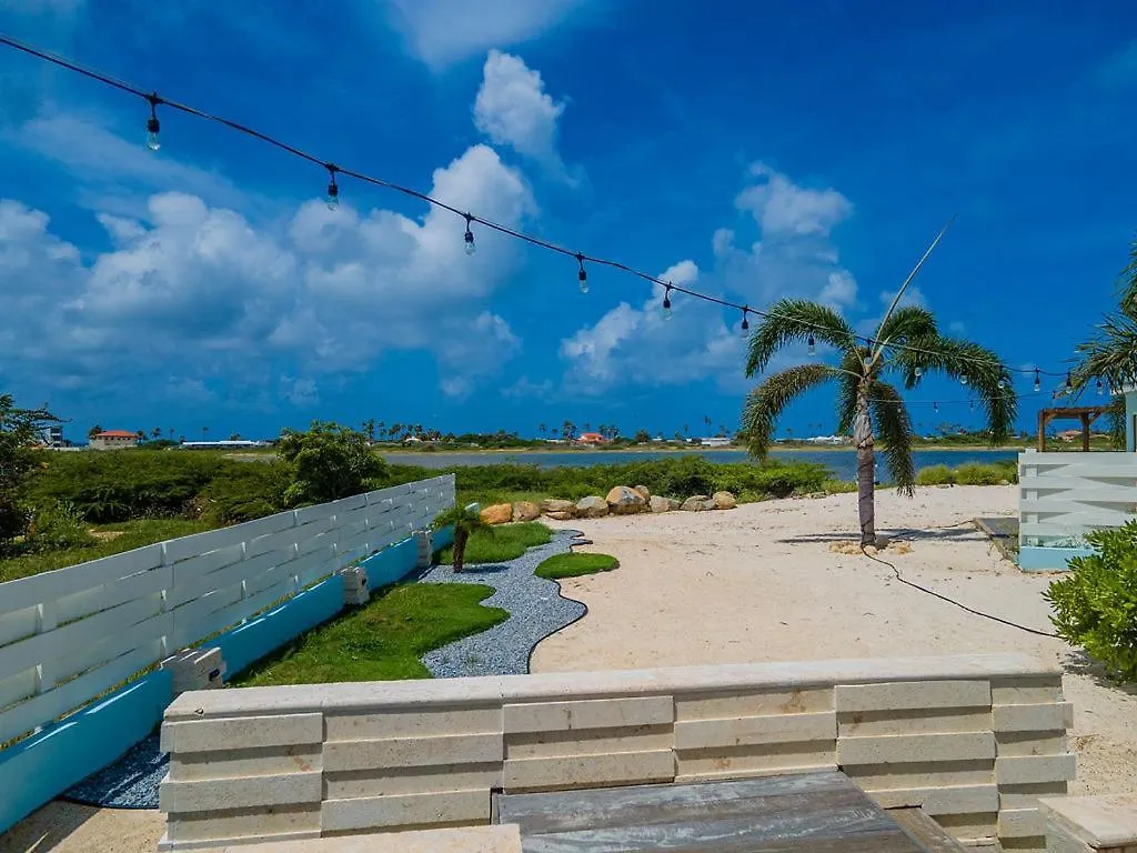 Fantastic 3-Bdr Villa With Gorgeous Pool View Palm Beach