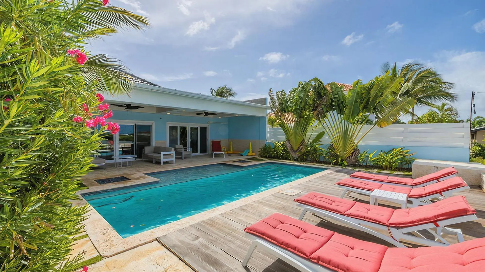 Appartement Fantastic 3-Bdr Villa With Gorgeous Pool View Palm Beach