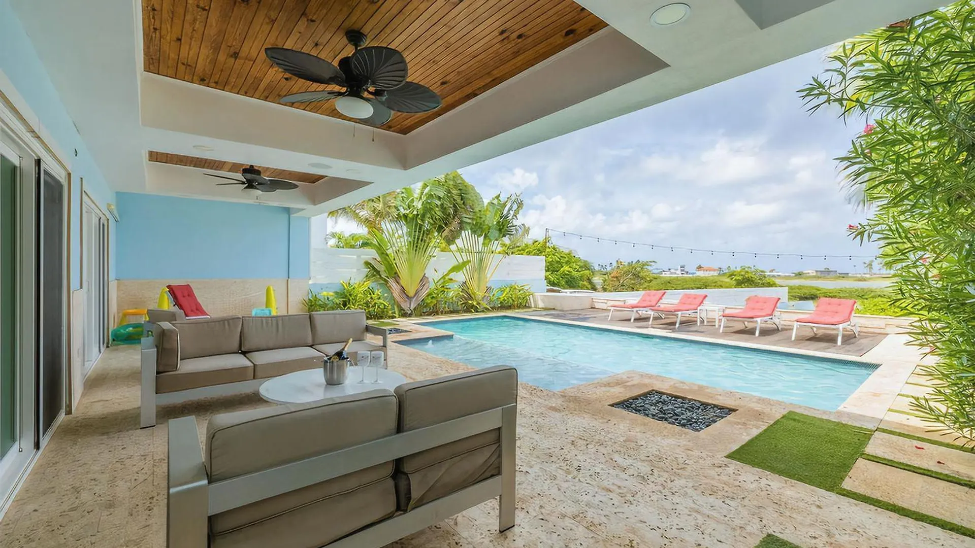 Fantastic 3-Bdr Villa With Gorgeous Pool View Palm Beach 0*,  Aruba
