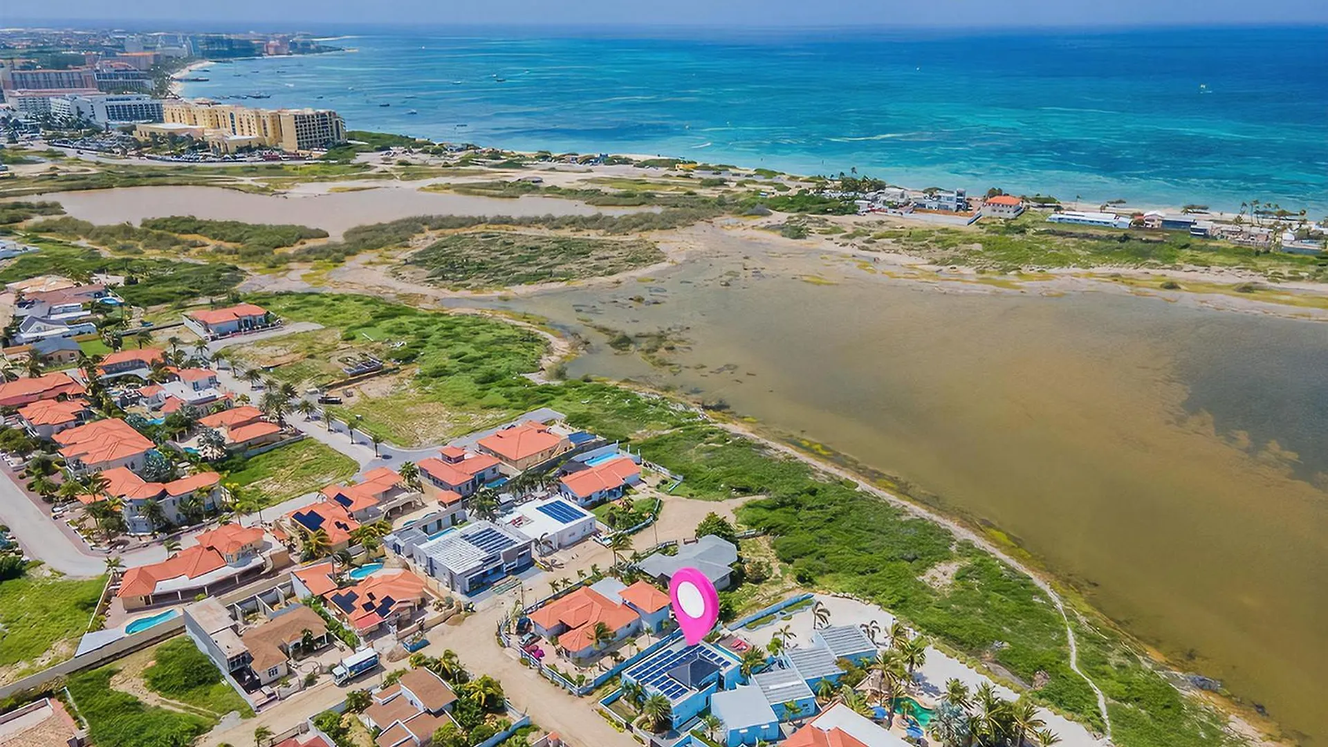 Fantastic 3-Bdr Villa With Gorgeous Pool View Palm Beach