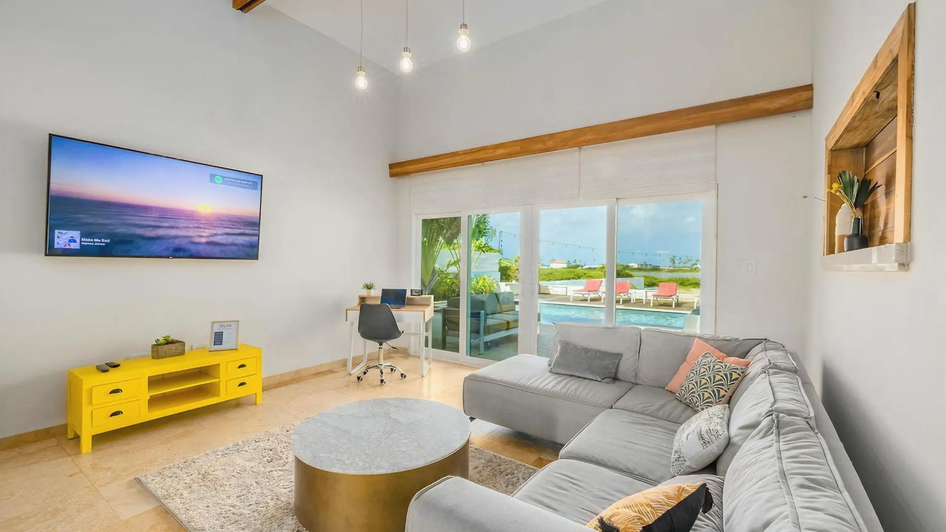 Fantastic 3-Bdr Villa With Gorgeous Pool View Palm Beach Appartement